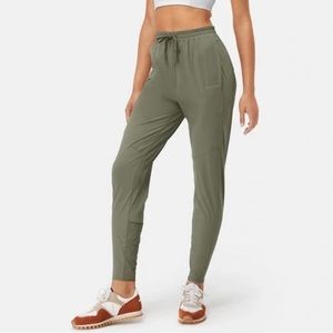 Outdoor Voices Track Pants | Tea Tree | Size Small